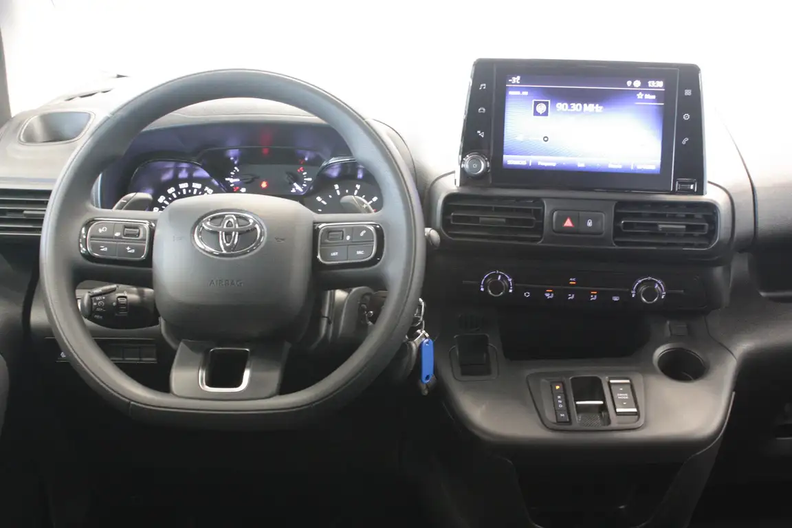 TOYOTA PROACE CITY VERSO