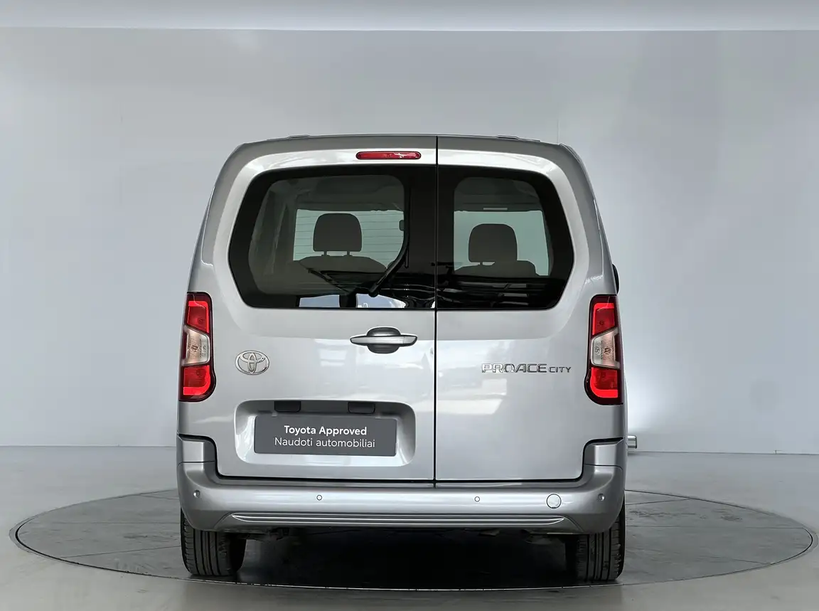 TOYOTA PROACE CITY VERSO