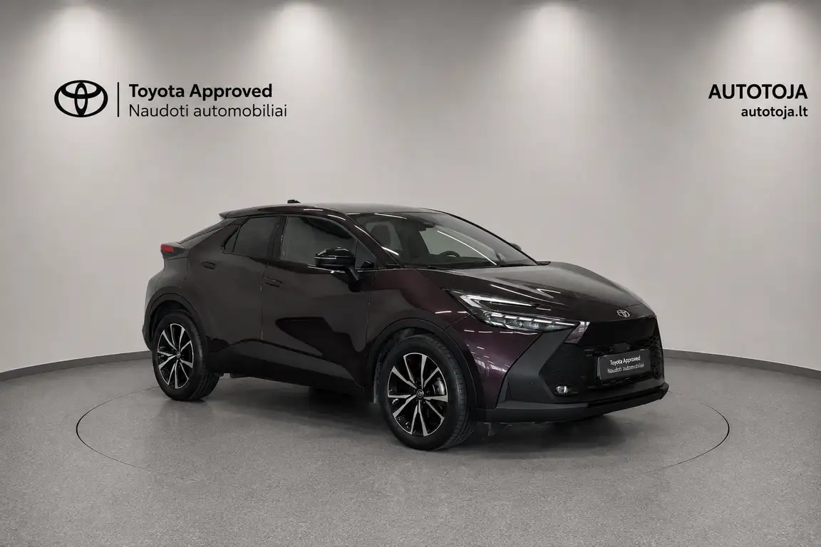 TOYOTA C-HR