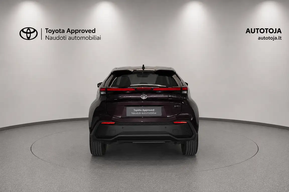 TOYOTA C-HR