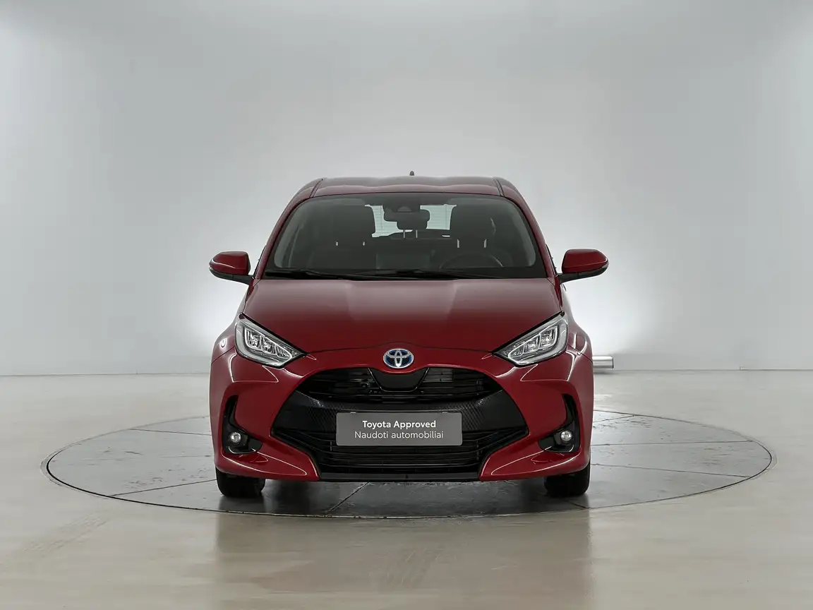 TOYOTA YARIS