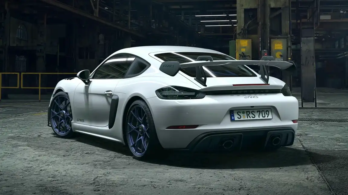 PORSCHE 718