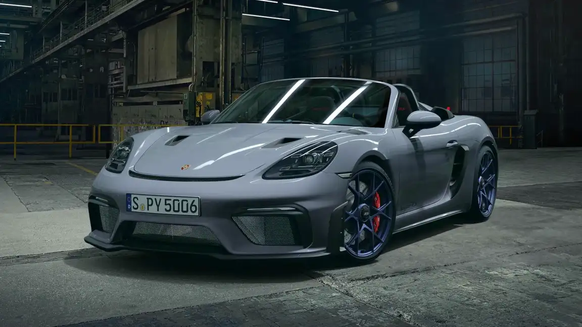 PORSCHE 718