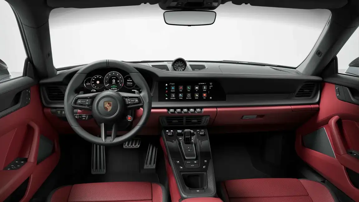 PORSCHE 911