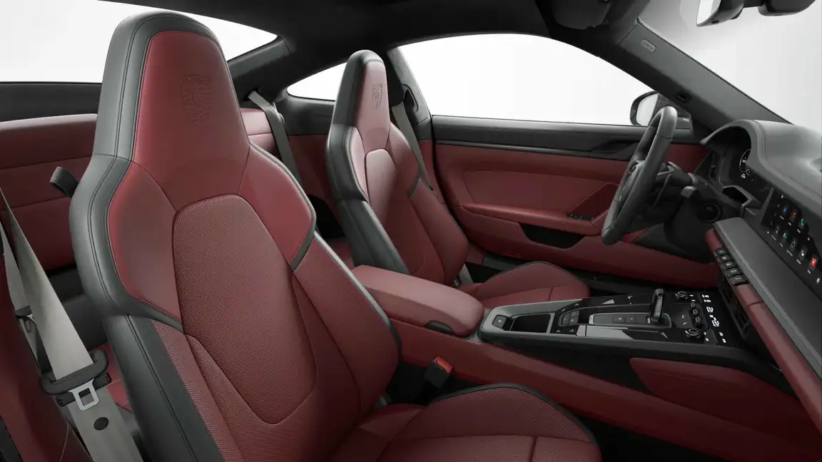 PORSCHE 911