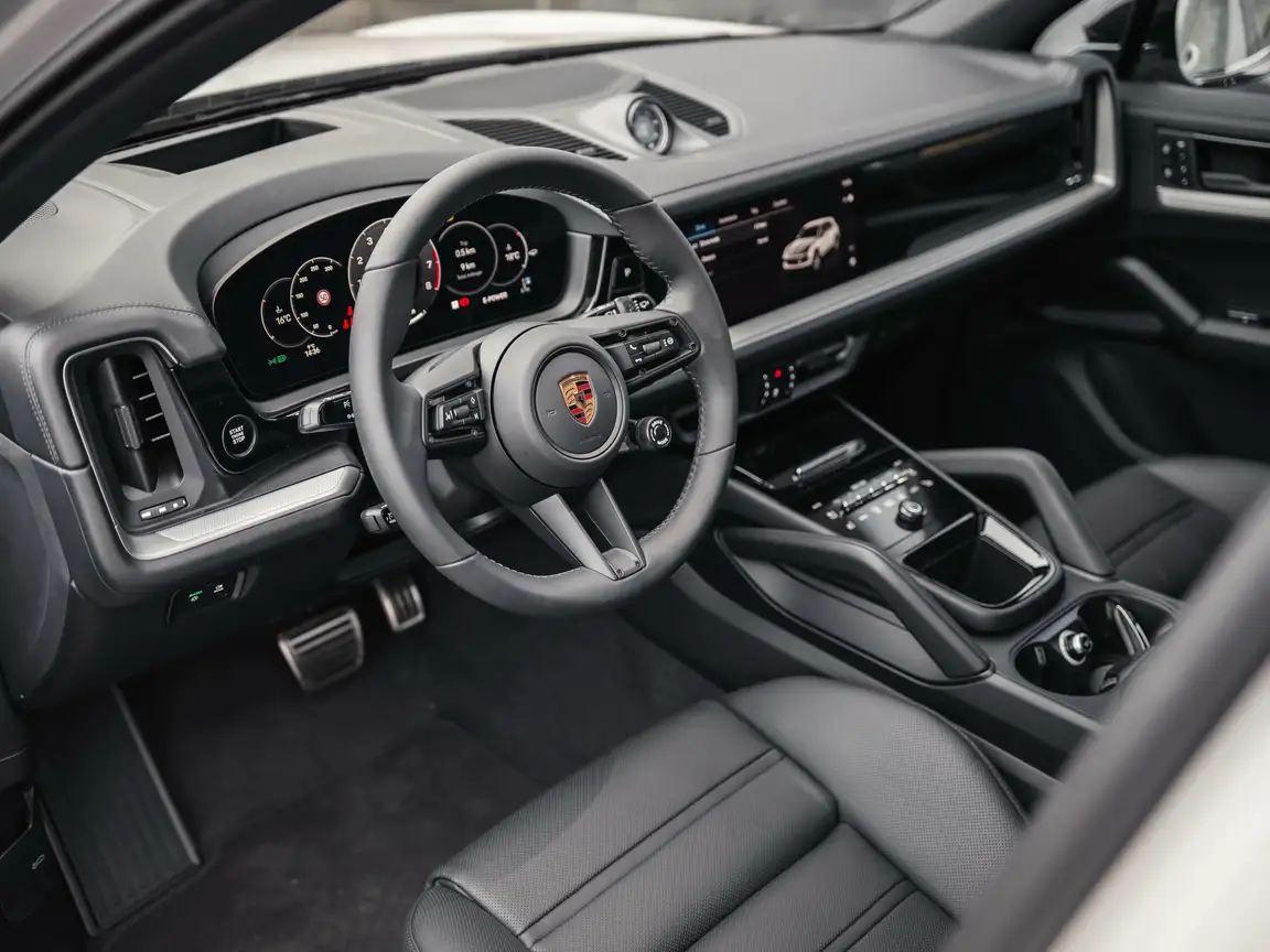 PORSCHE CAYENNE
