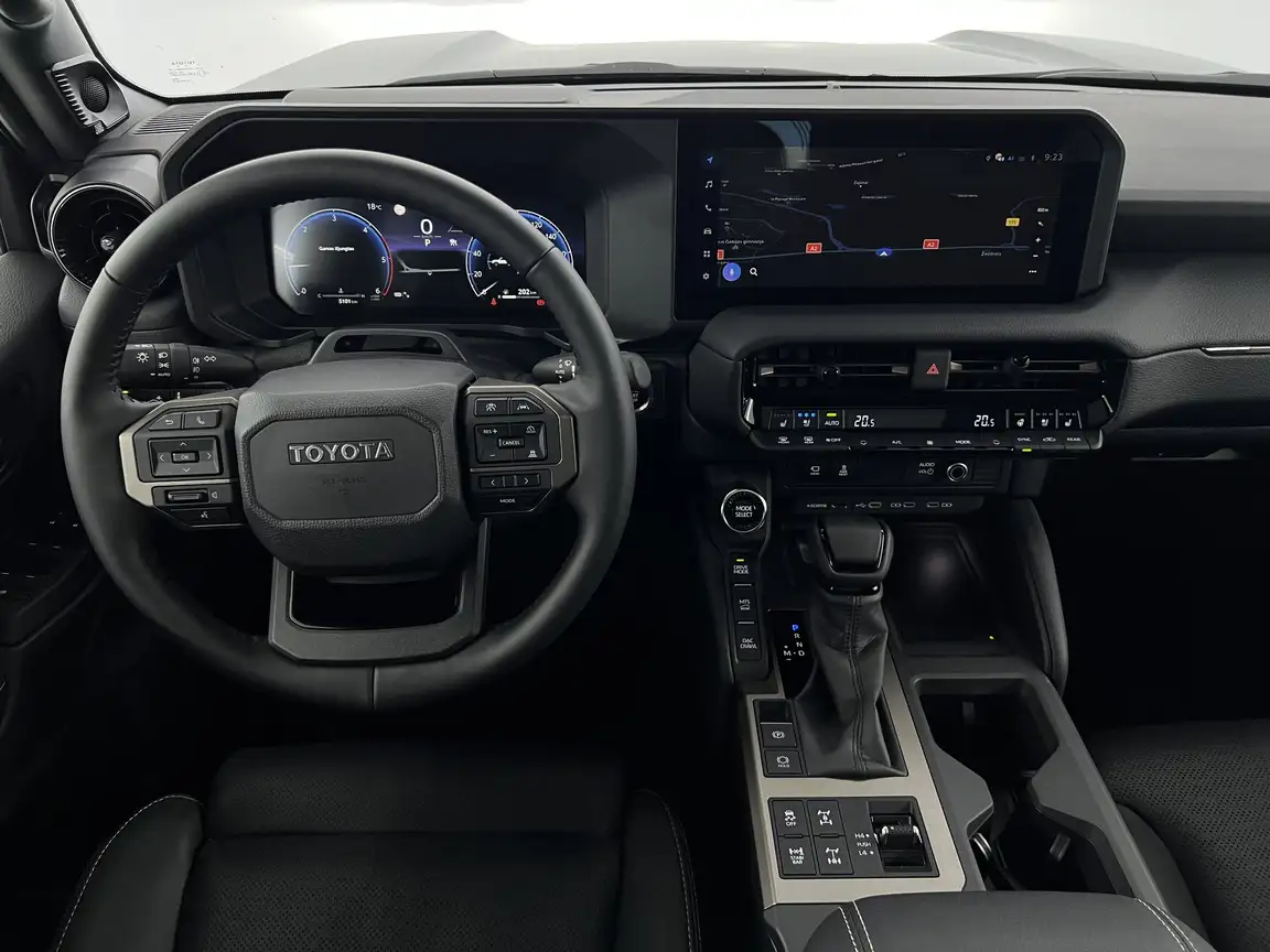 TOYOTA LAND CRUISER