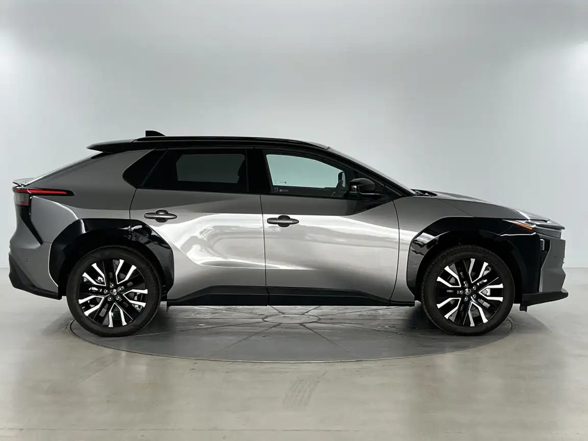 TOYOTA BZ4X