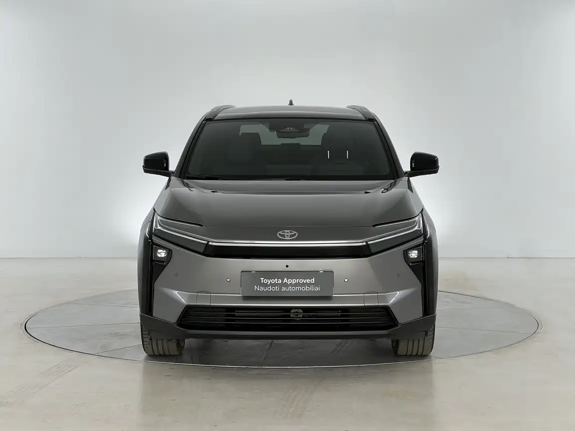 TOYOTA BZ4X