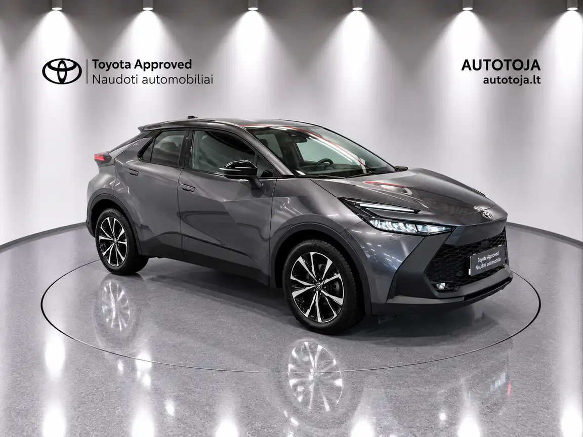 TOYOTA C-HR