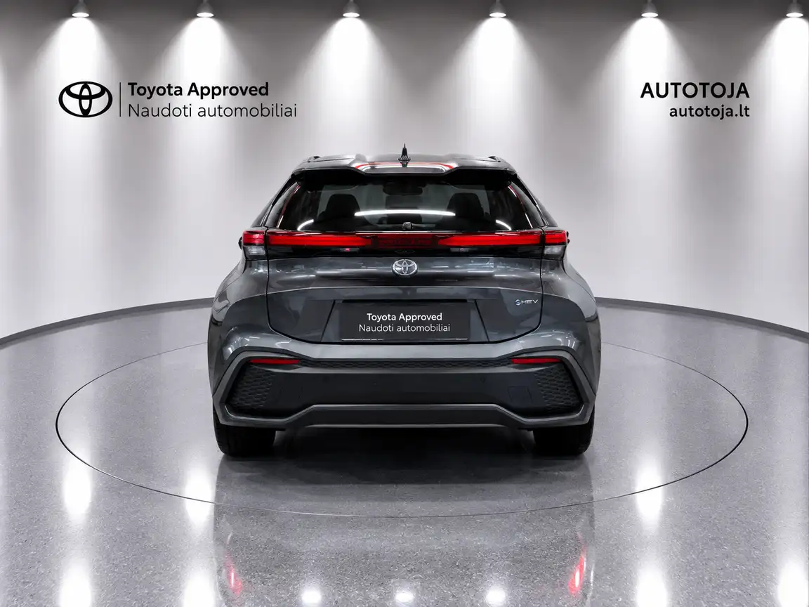 TOYOTA C-HR