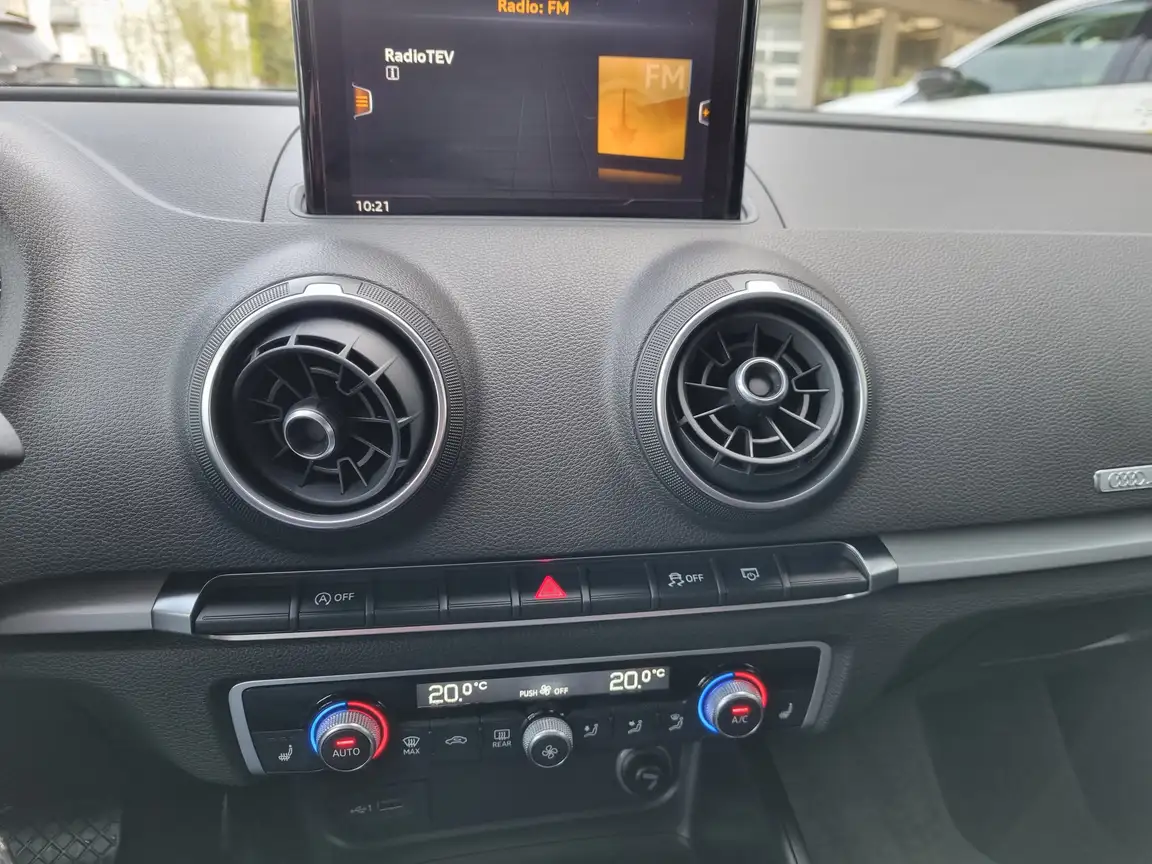 AUDI NONE