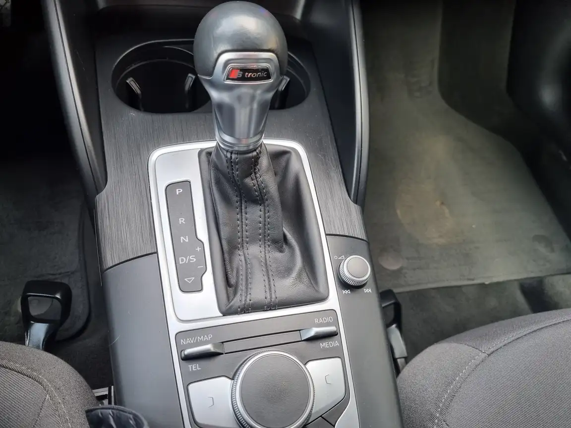 AUDI NONE