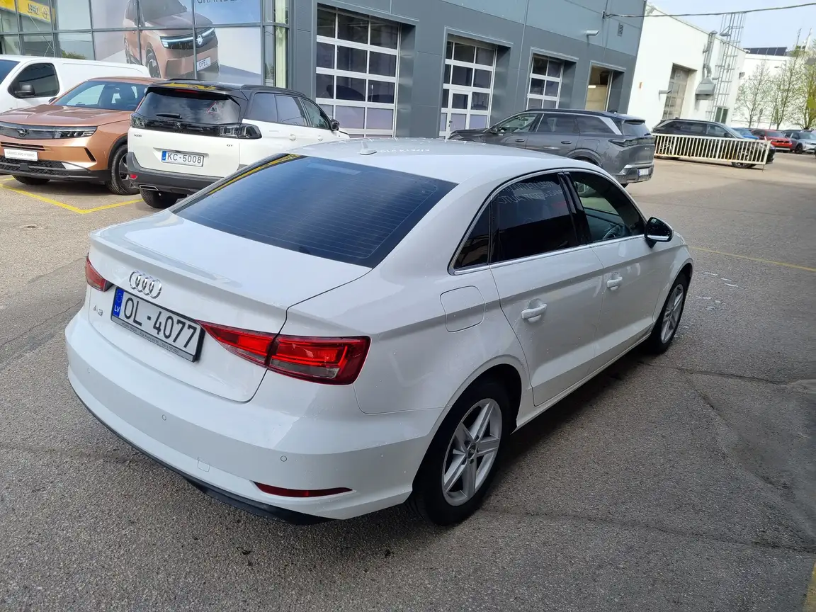 AUDI NONE