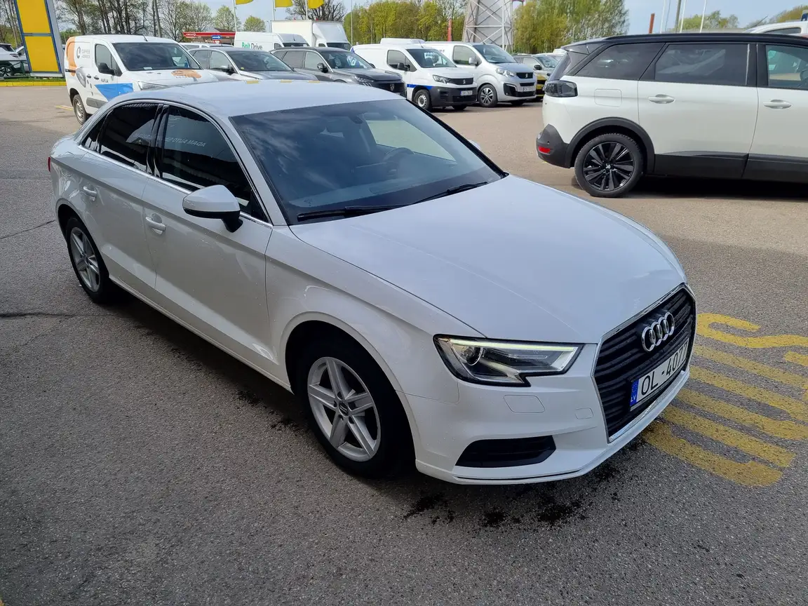 AUDI NONE