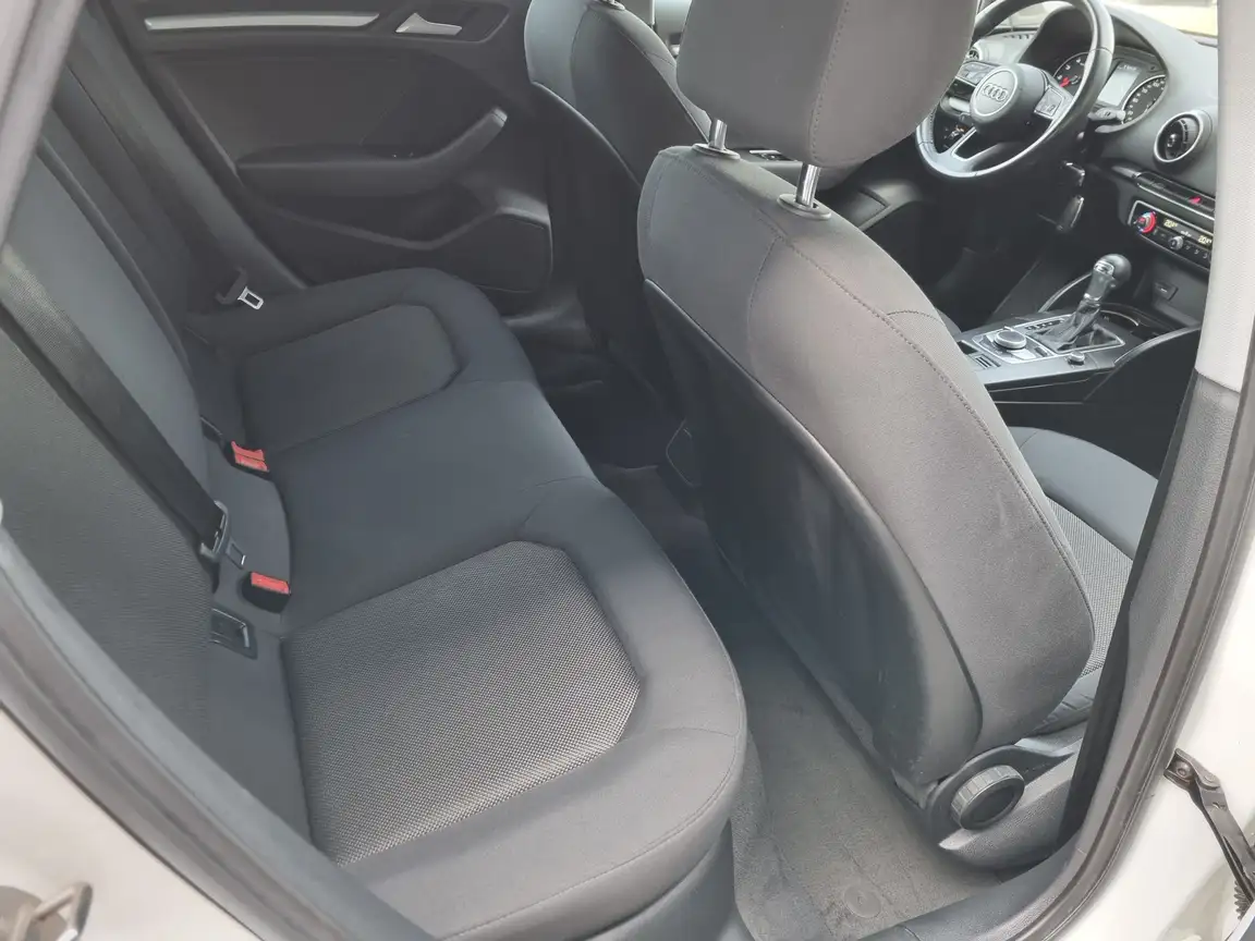 AUDI NONE