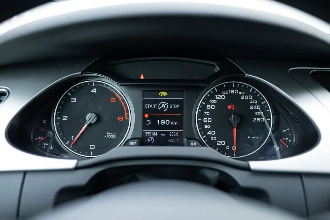 AUDI A4