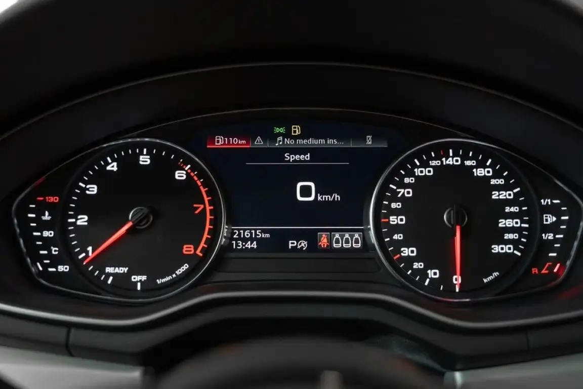 AUDI A4