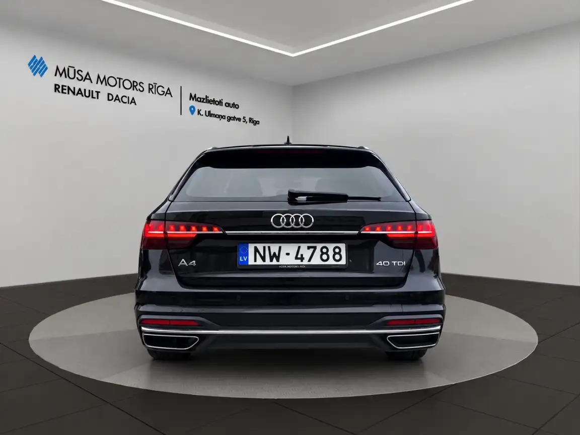 AUDI A4
