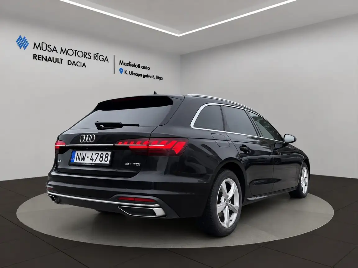 AUDI A4