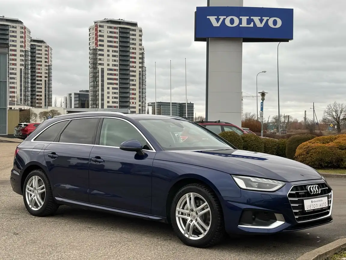 AUDI A4