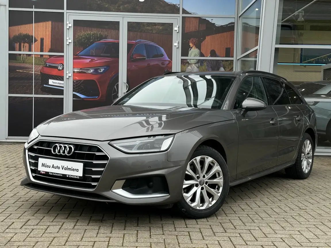 AUDI A4