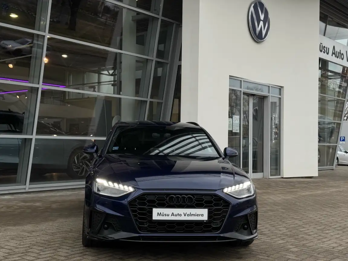 AUDI A4