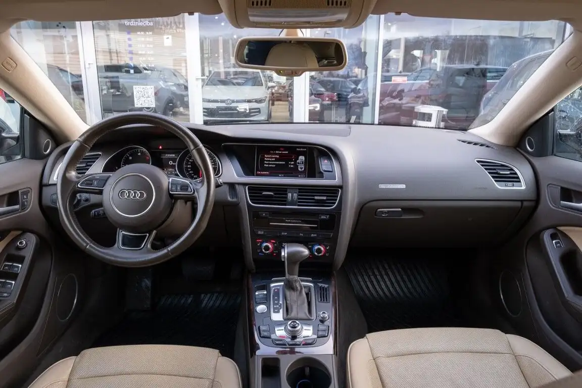 AUDI A5