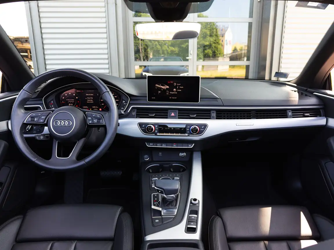 AUDI A5