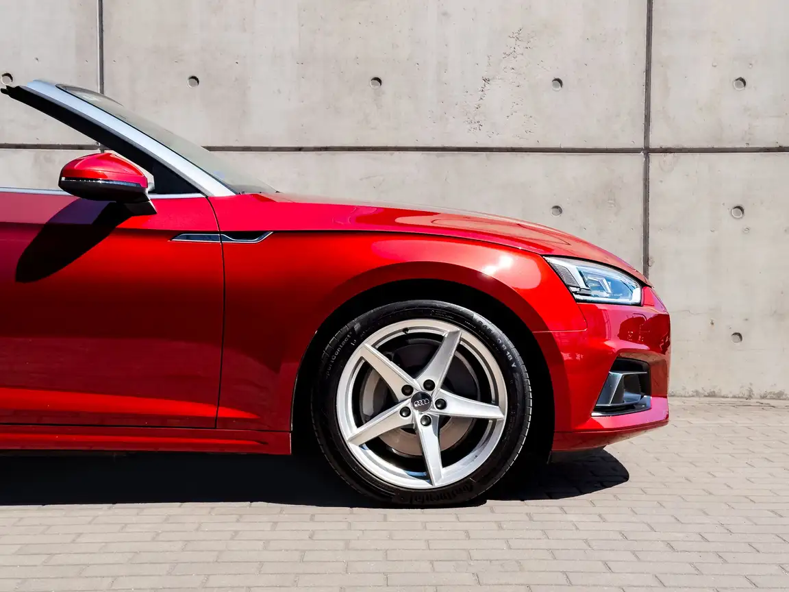 AUDI A5