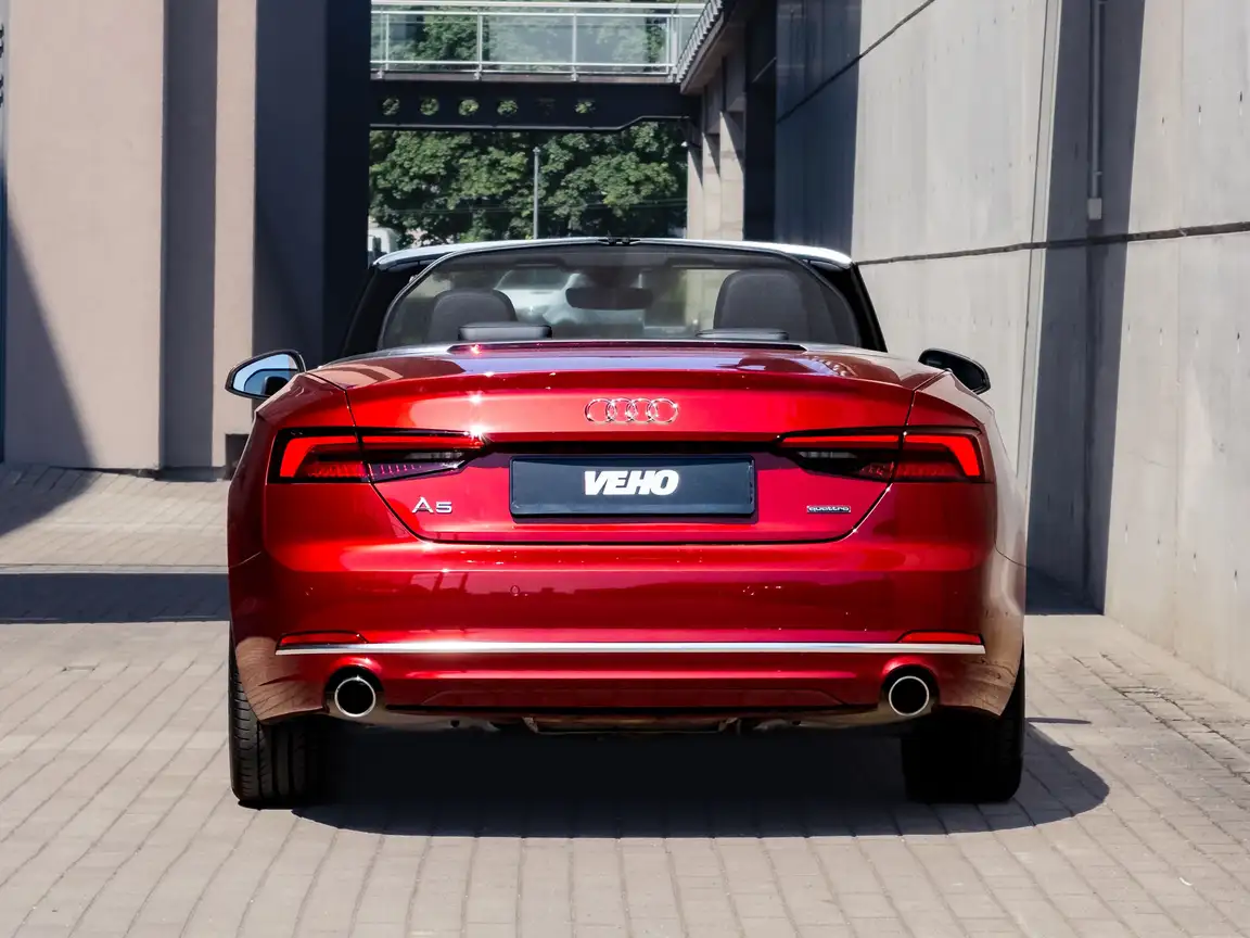 AUDI A5