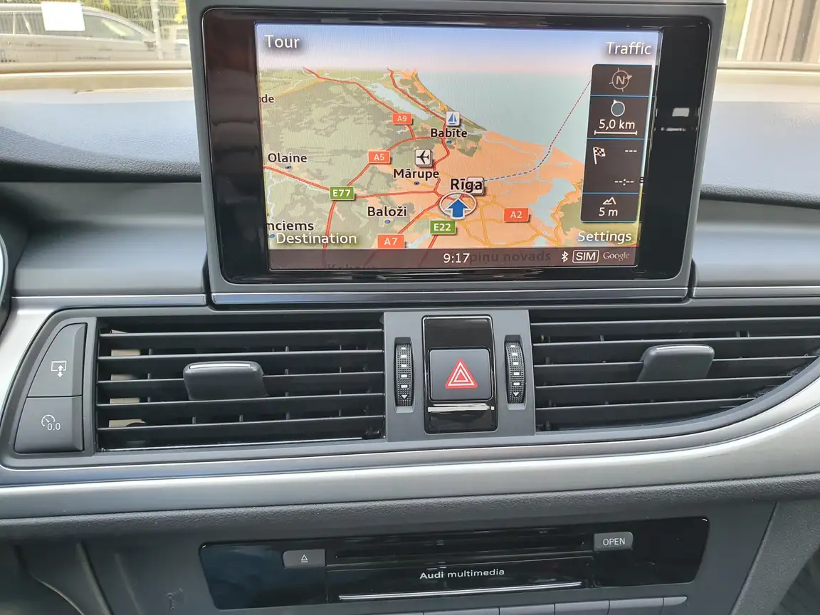 AUDI A6