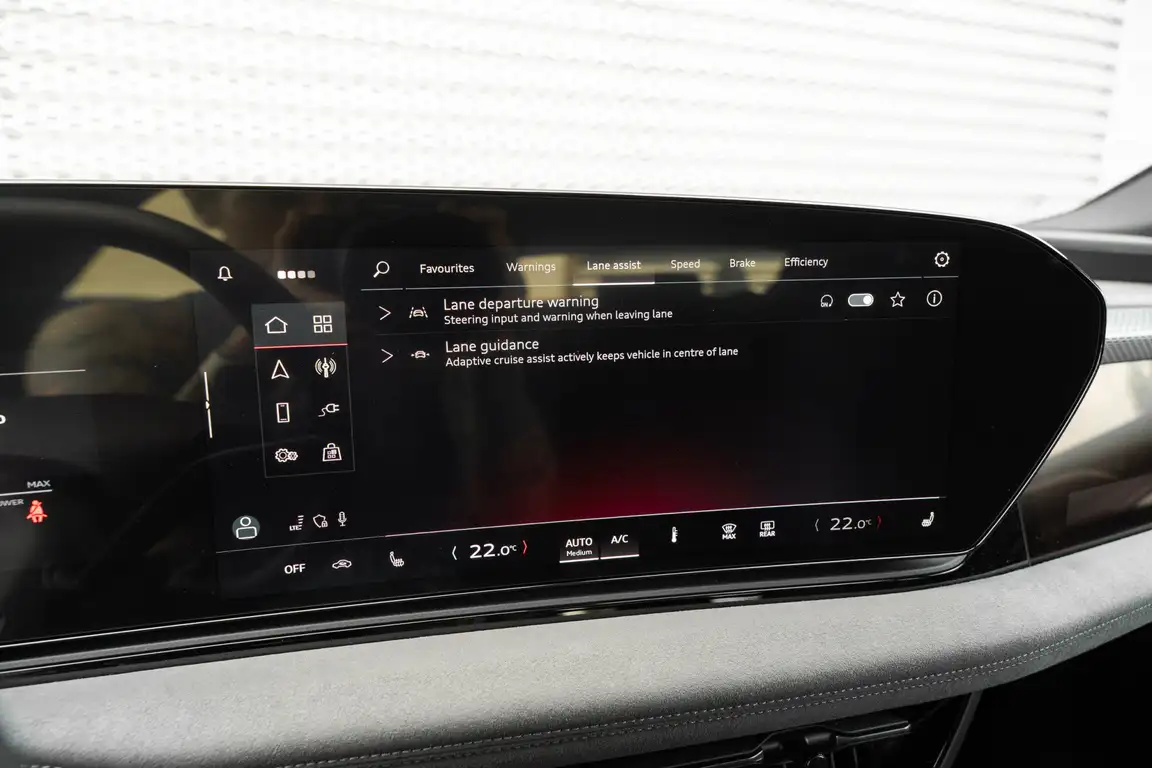 AUDI A6 E-TRON
