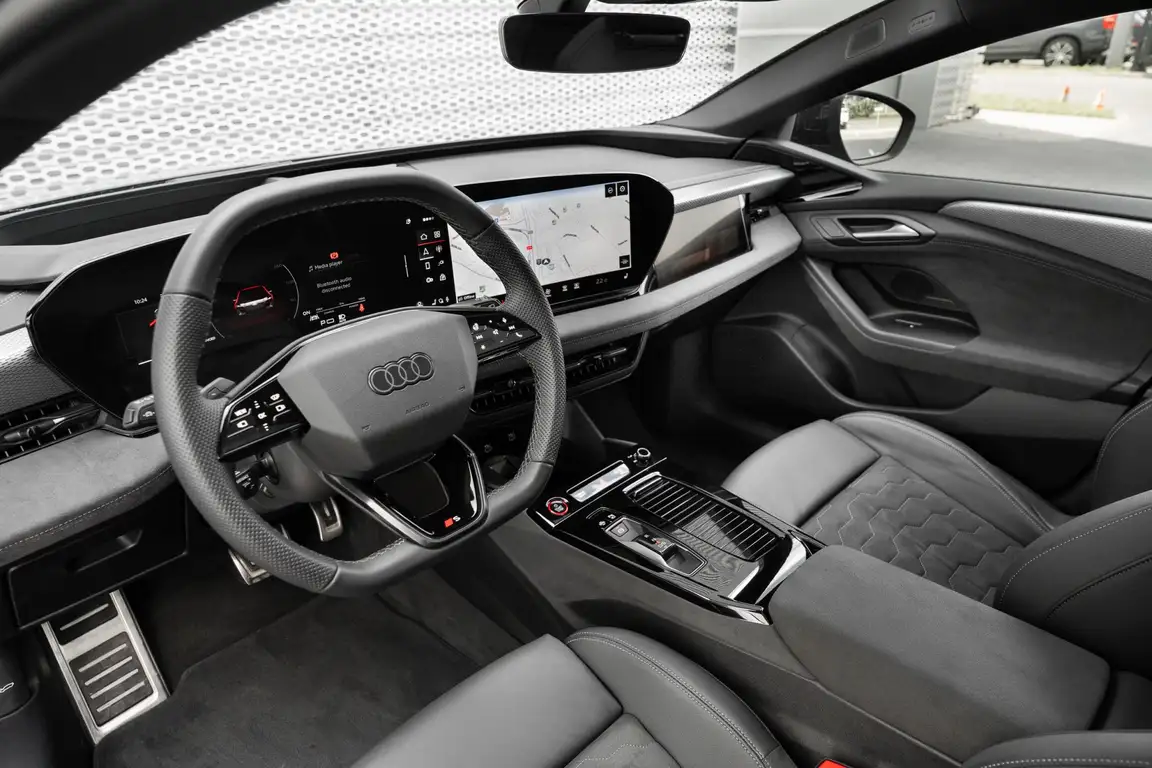AUDI A6 E-TRON