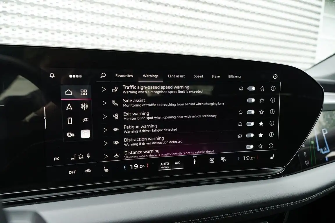 AUDI A6 E-TRON