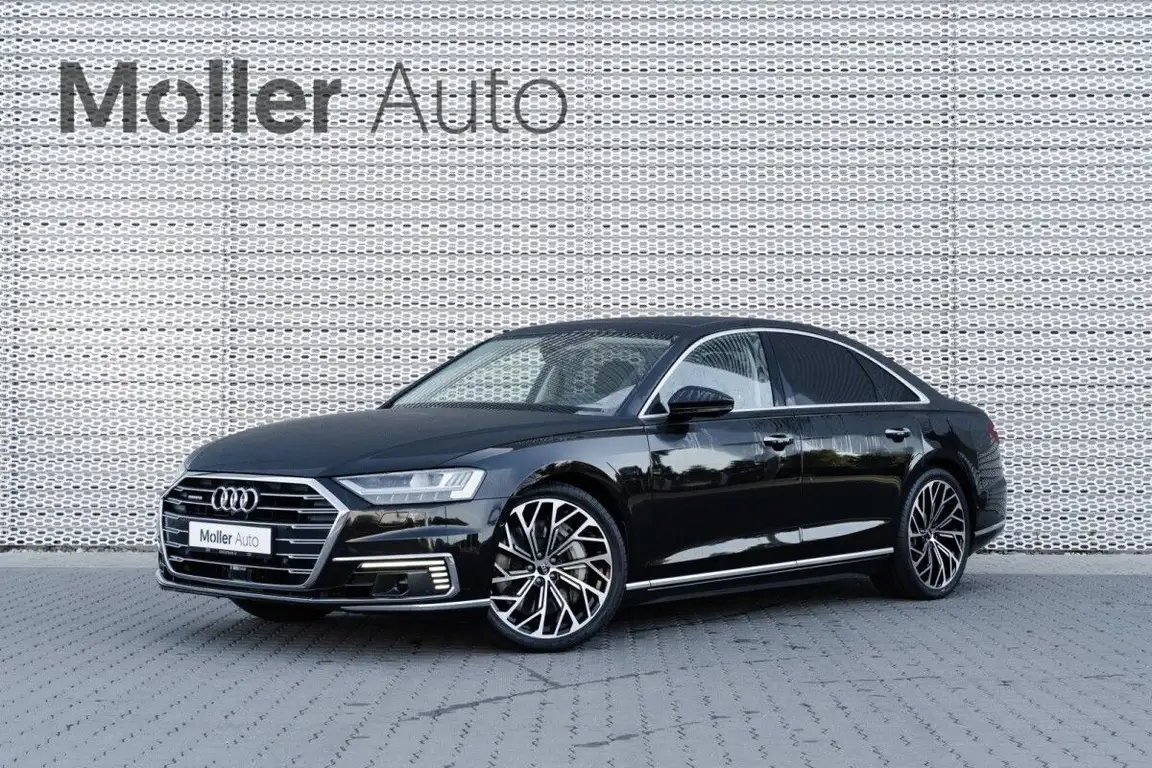 AUDI A8