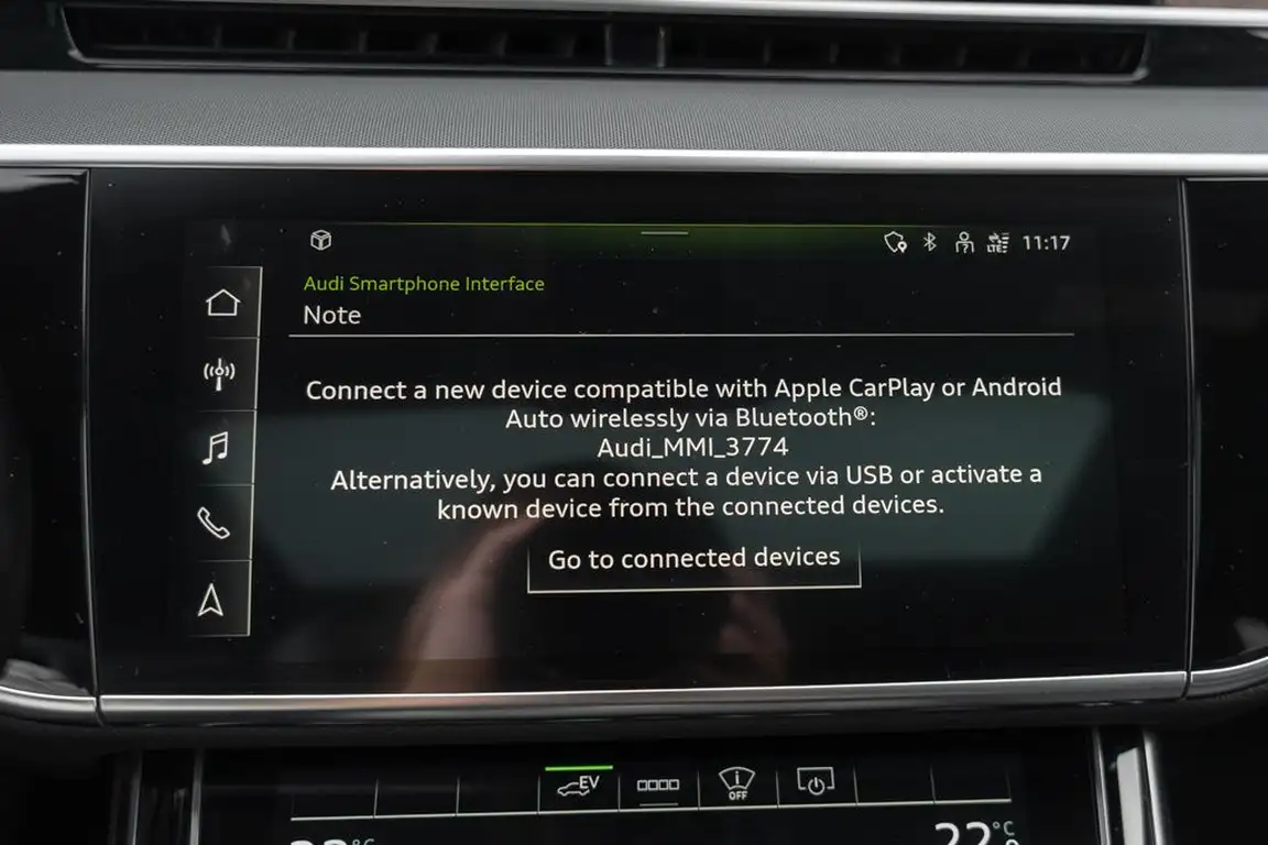 AUDI A8