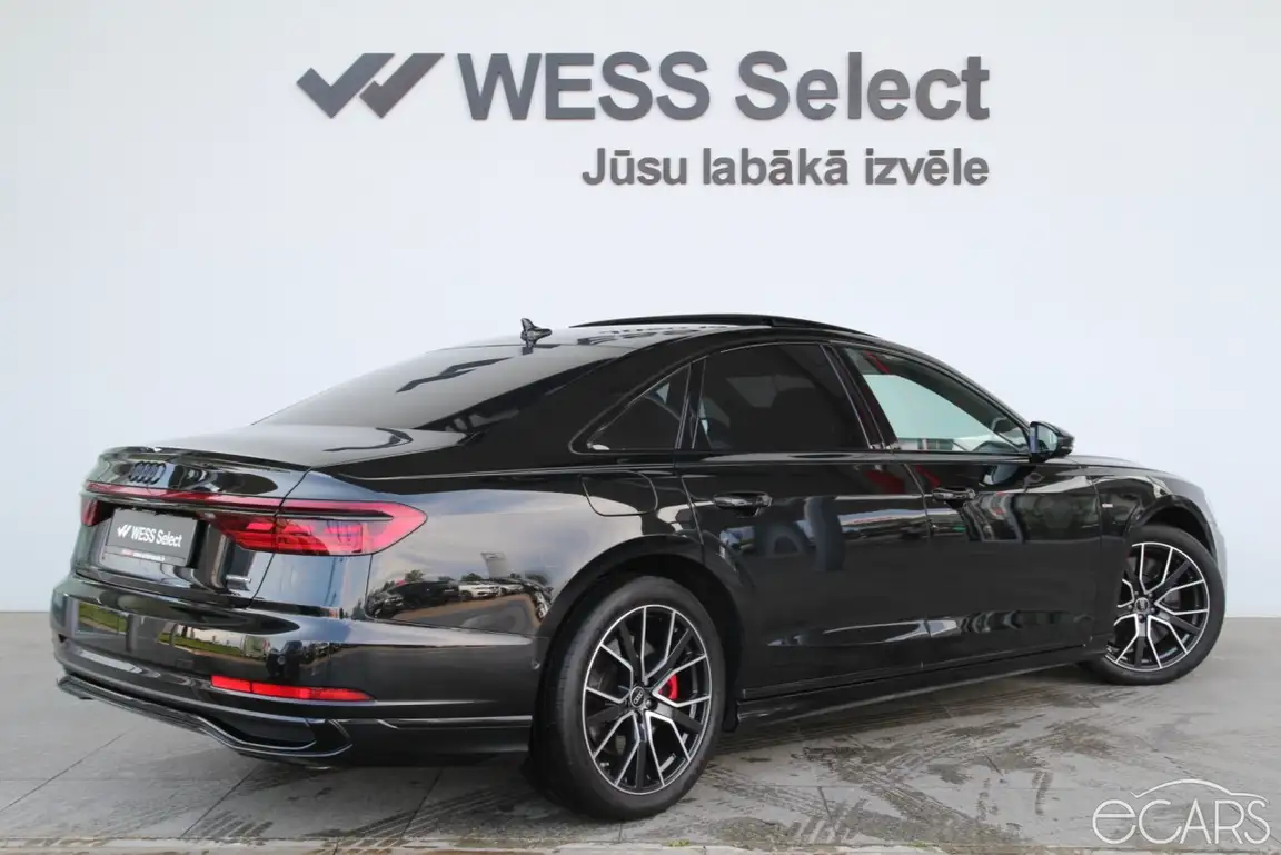 AUDI A8