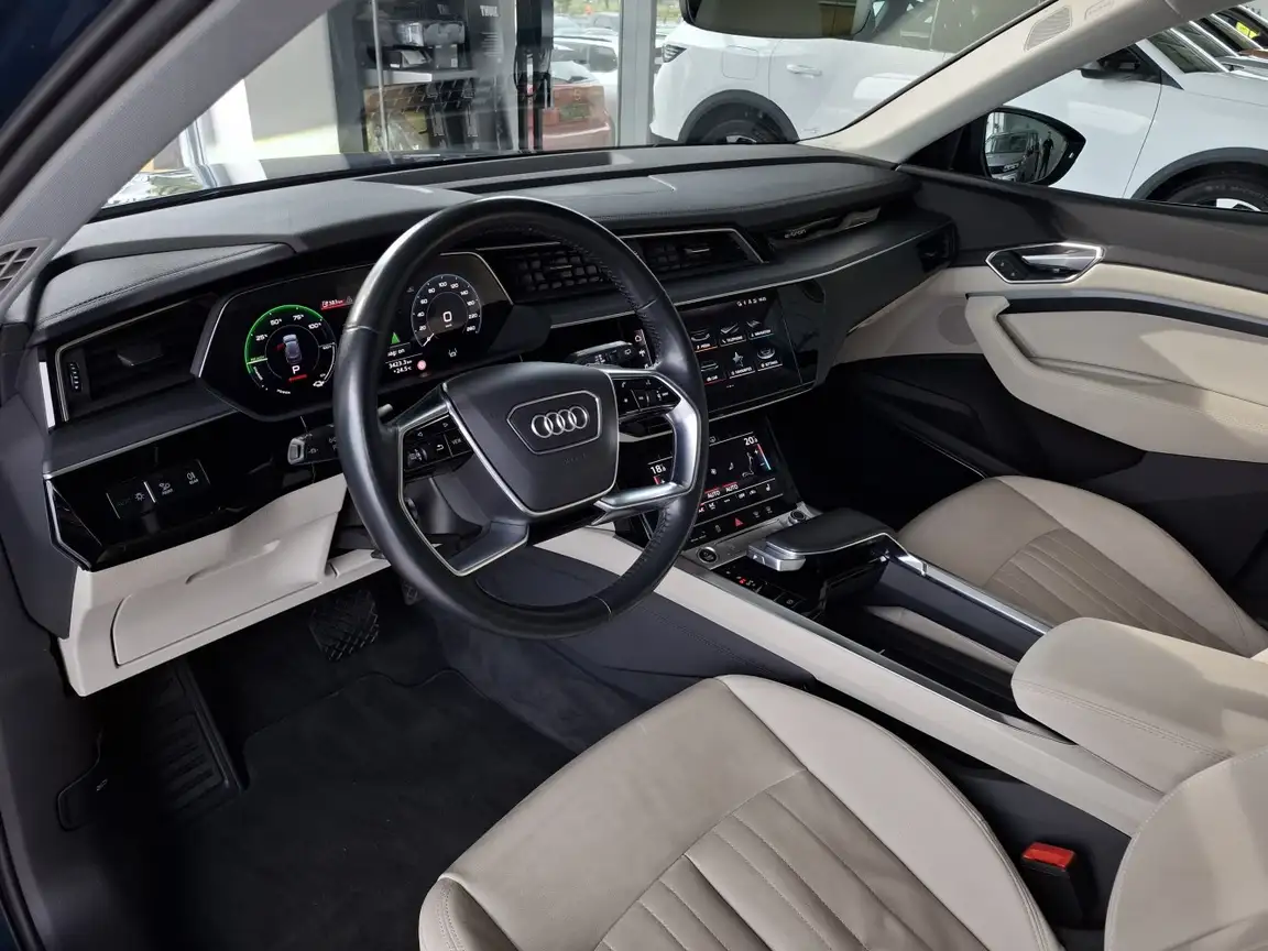 AUDI NONE