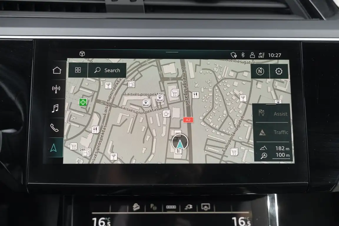 AUDI E-TRON