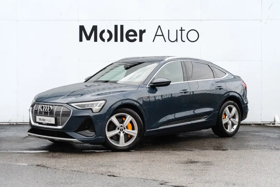 AUDI E-TRON