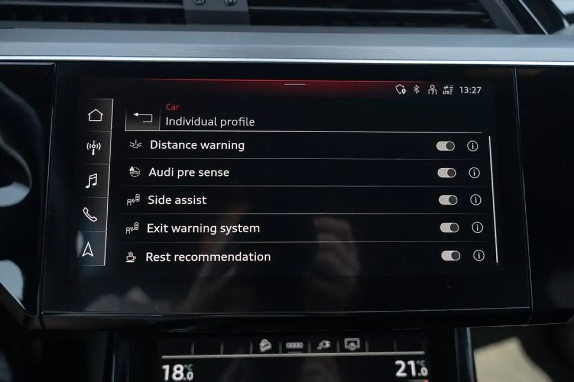 AUDI E-TRON S