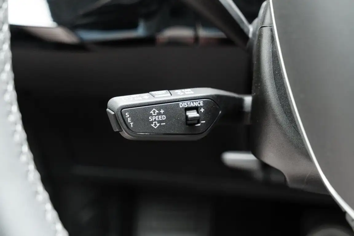 AUDI E-TRON S