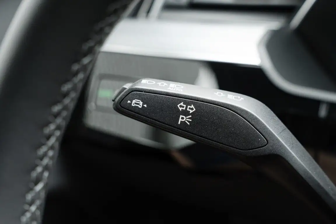 AUDI E-TRON S