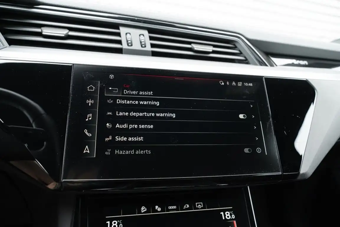 AUDI E-TRON S