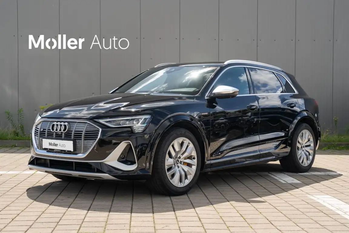 AUDI E-TRON S