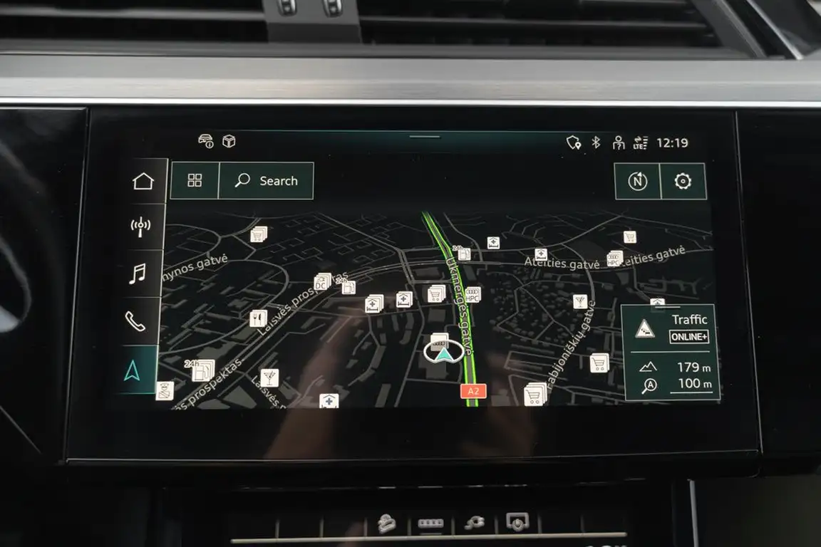 AUDI E-TRON S