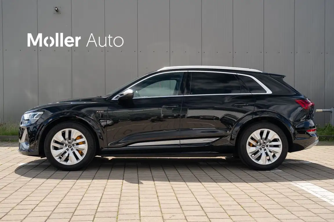 AUDI E-TRON S