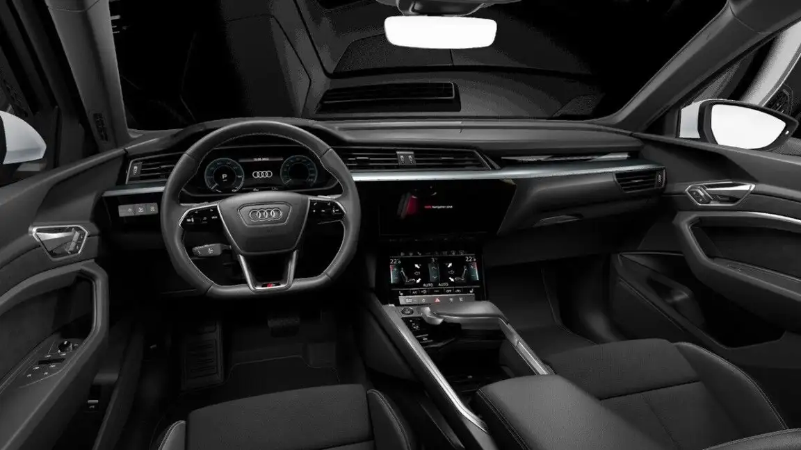 AUDI E-TRON S