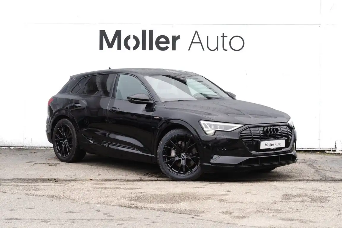 AUDI E-TRON S